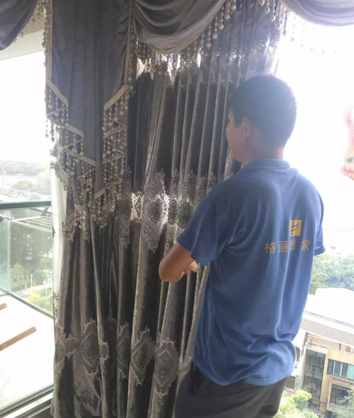 武漢窗簾清洗